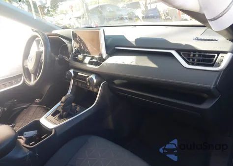 2025 Toyota Rav4 Xle z USA, uszkodzony, nr VIN 2T3P1RFV3SW569796